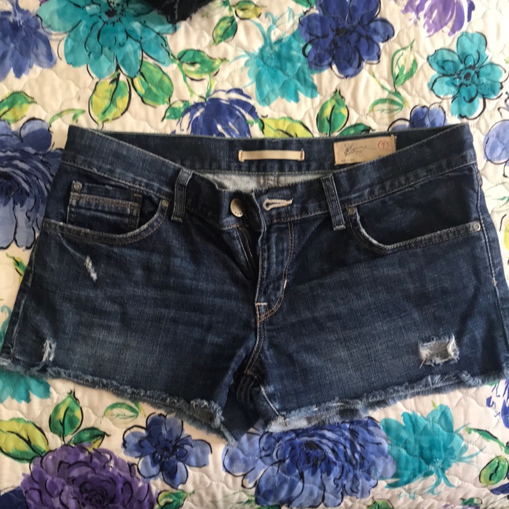 Gap shorts